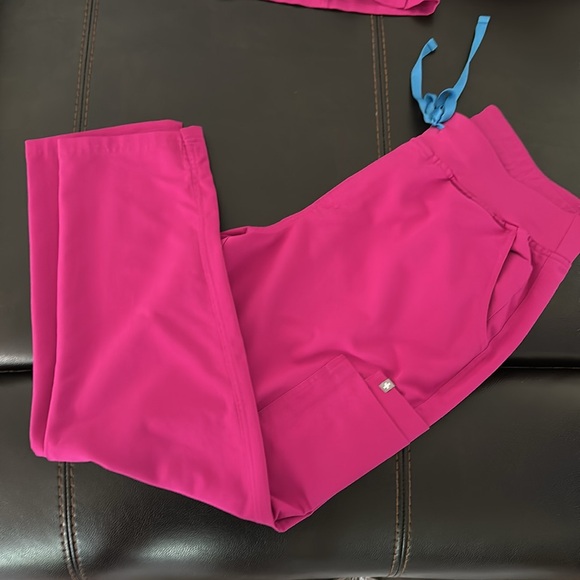 Figs Raspberry set! - Picture 2 of 3